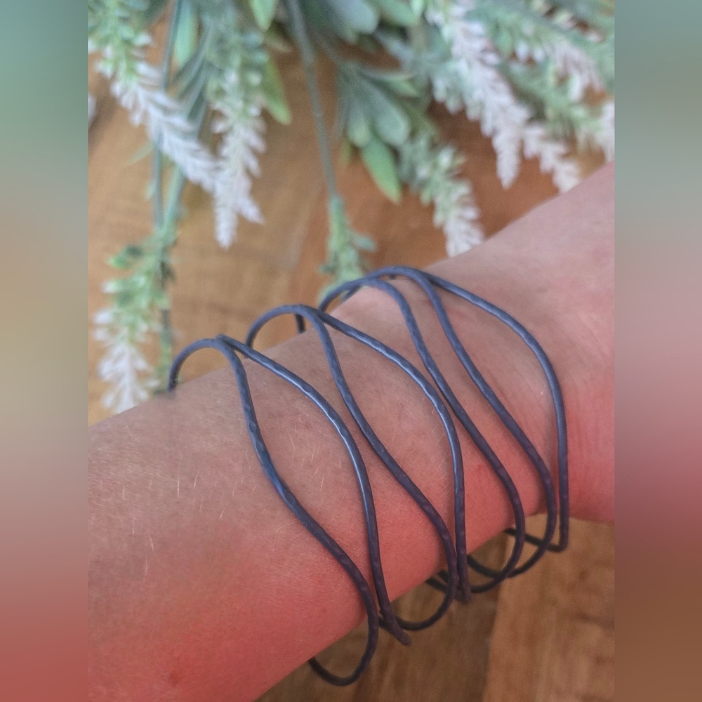 Elegant Blue Bracelet